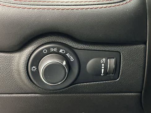 Used 2023 Dodge Durango GT AWD/4WD image 19