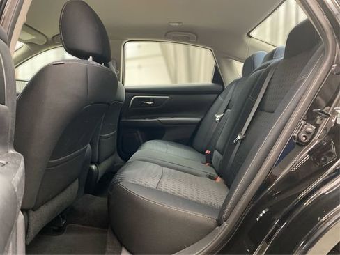Used 2017 Nissan Altima 2.5 SV image 11