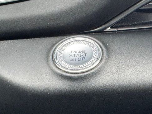 Used 2024 Genesis GV80 2.5T image 24