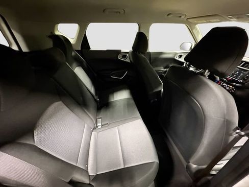 Used 2023 Kia Soul LX w/ LX Technology Package image 25
