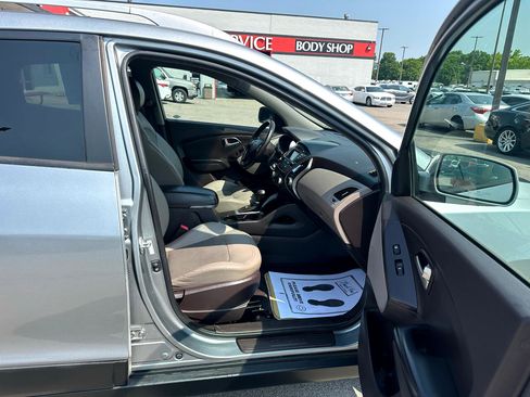 Used 2015 Hyundai Tucson SE image 10