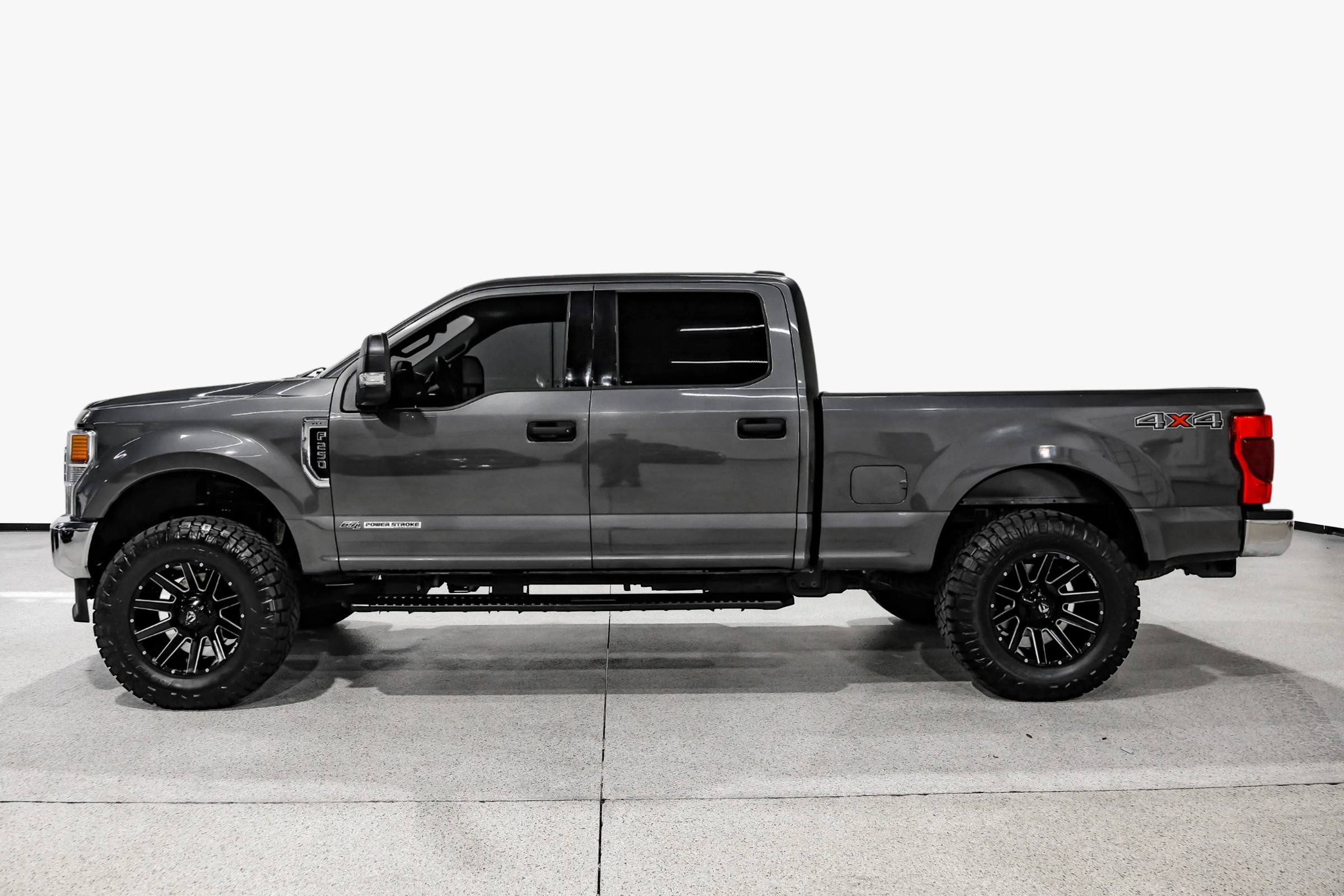 Used 2020 Ford F250 XLT AWD/4WD image 9