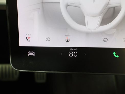 Used 2023 Tesla Model 3 Performance image 40