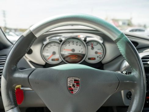 Used 2003 Porsche Boxster S RWD image 19