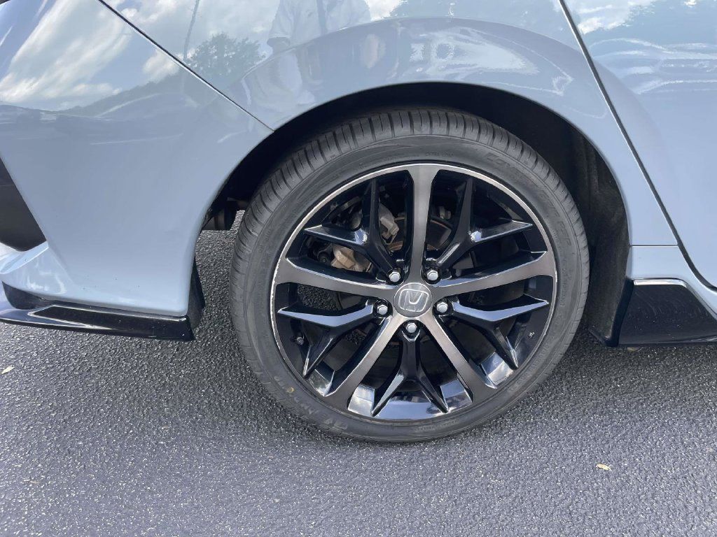 Used 2021 Honda Civic Sport image 16