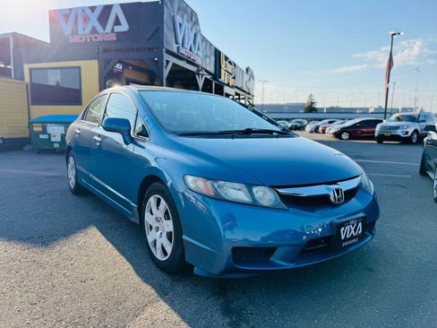 Used 2011 Honda Civic LX image 3