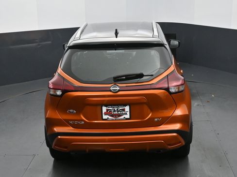 Used 2023 Nissan Kicks SV image 31