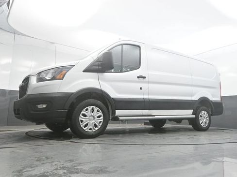 Used 2025 Ford Transit 250 Low Roof w/ Exterior Upgrade Package RWD image 38