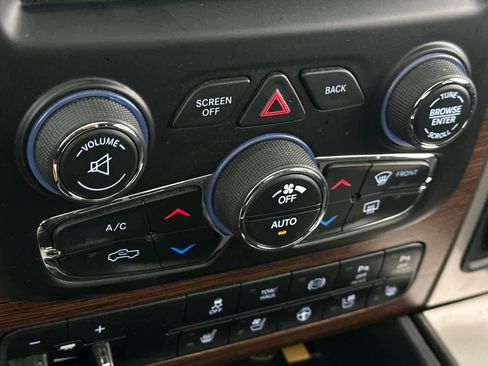 Used 2017 RAM 2500 Laramie image 20