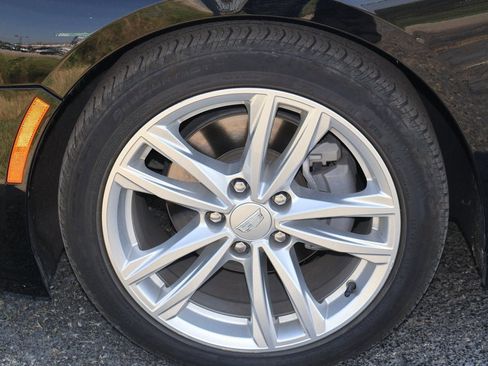 Used 2024 Cadillac CT4 Luxury image 6