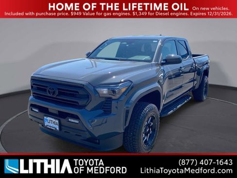 Certified 2024 Toyota Tacoma SR5 AWD/4WD image 1