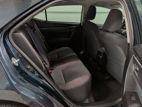 Used 2018 Toyota Corolla LE image 28