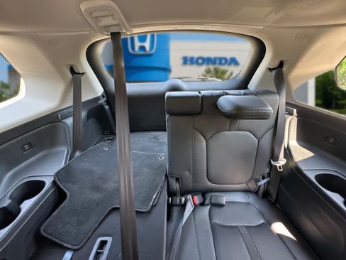 Used 2024 Honda Pilot EX-L image 33