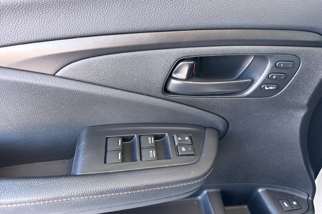 Certified 2024 Honda Passport TrailSport image 15