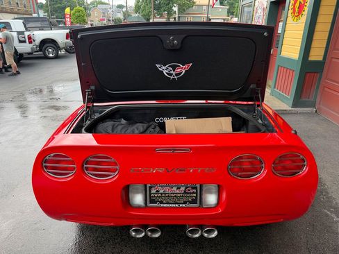 Used 2003 Chevrolet Corvette Convertible w/ Preferred Equipment Group1 RWD image 27
