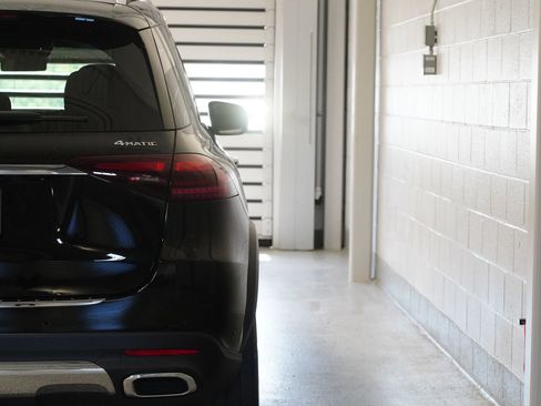 Used 2026 Mercedes-Benz GLE 350 4MATIC image 10