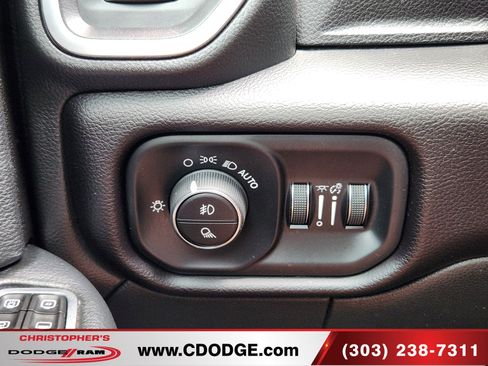 Used 2023 RAM 2500 Laramie AWD/4WD image 29