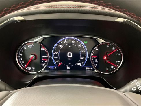 Used 2025 Chevrolet Blazer RS w/ Driver Confidence II Package FWD image 24