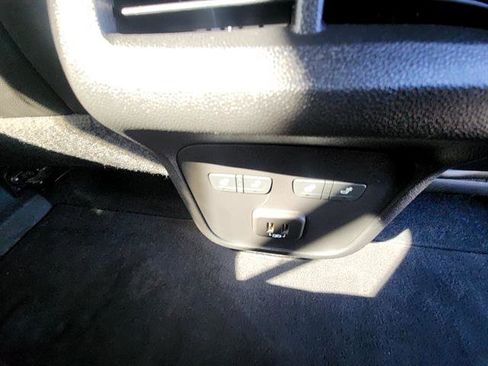 Used 2020 GMC Terrain Denali w/ Denali Premium Package image 13