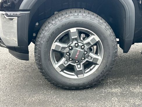 New 2026 GMC Sierra 2500 SLT w/ SLT Premium Package AWD/4WD image 12
