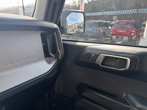 Used 2024 Ford Bronco Outer Banks image 26