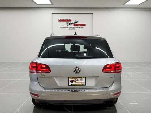 Used 2014 Volkswagen Touareg Sport AWD/4WD image 4
