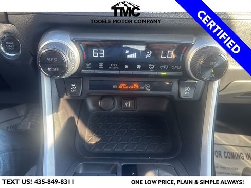 Used 2024 Toyota RAV4 XLE Premium image 17