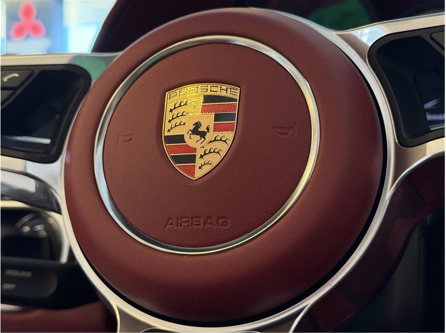 Used 2024 Porsche 718 Boxster S RWD image 23