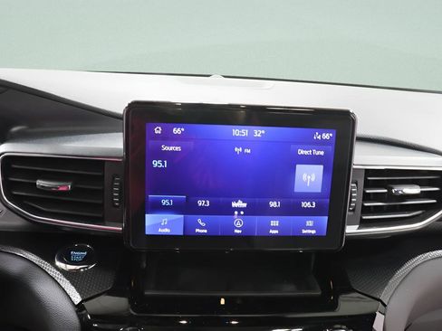 Used 2023 Ford Explorer ST-Line w/ Class IV Trailer Tow Package image 14