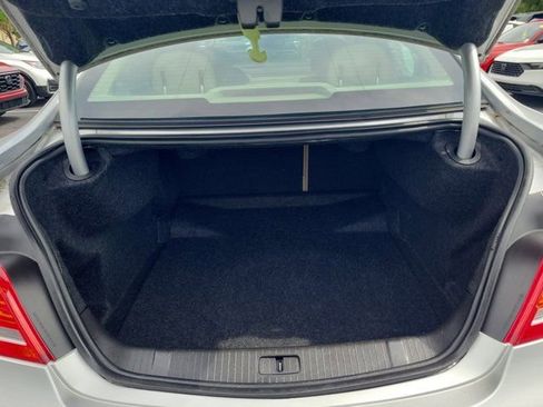 Used 2014 Buick LaCrosse Premium w/ Driver Confidence Package FWD image 12