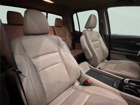 Certified 2017 Honda Ridgeline RTL-E image 16