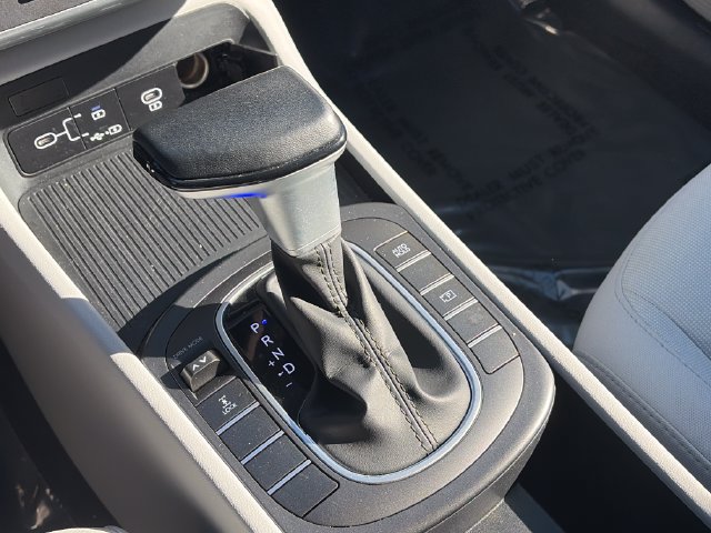 Used 2025 Hyundai Kona SEL AWD/4WD image 21