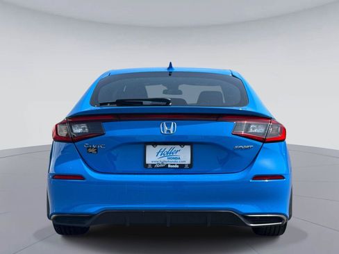 Certified 2022 Honda Civic Sport image 5