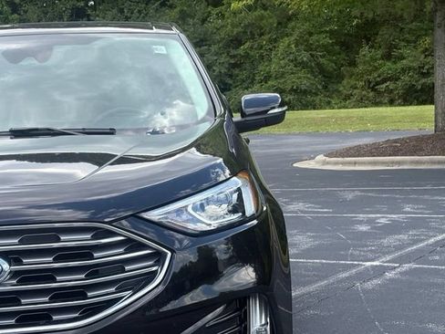 Used 2021 Ford Edge Titanium w/ Cargo Accessory Package FWD image 13