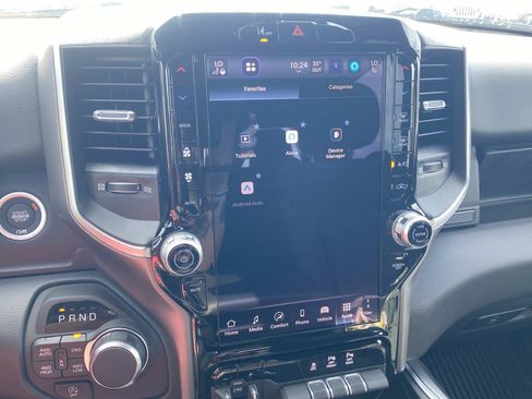 New 2026 RAM 1500 Big Horn AWD/4WD image 16