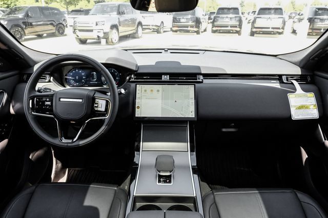 New 2026 Land Rover Range Rover Velar S AWD/4WD image 19