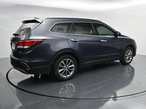 Used 2019 Hyundai Santa Fe XL SE AWD/4WD image 8