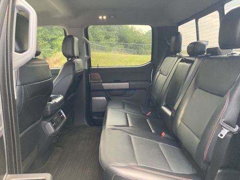Used 2021 Ford F150 Lariat w/ Equipment Group 502A High AWD/4WD image 4