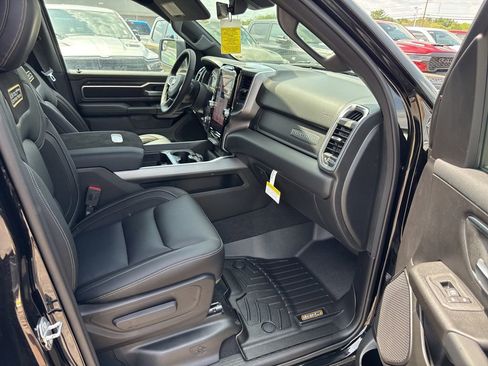 New 2026 RAM 1500 Big Horn AWD/4WD image 10