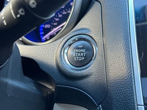 Used 2019 Subaru Outback 2.5i Limited w/ Popular Package #2 image 23