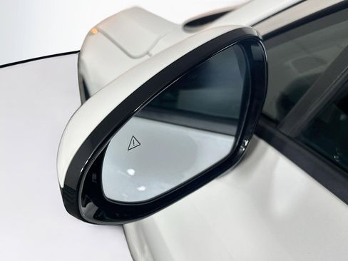 Used 2025 Kia K5 LXS image 16