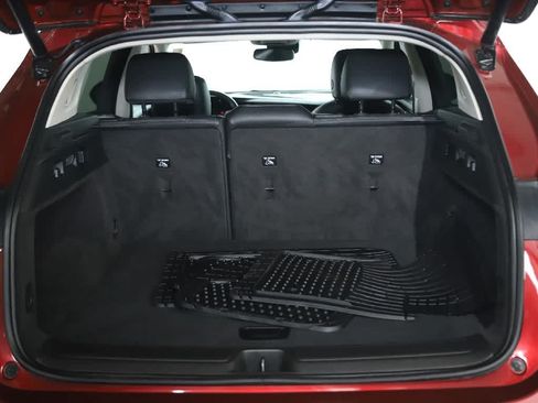 Used 2023 Buick Envision Essence AWD/4WD image 31