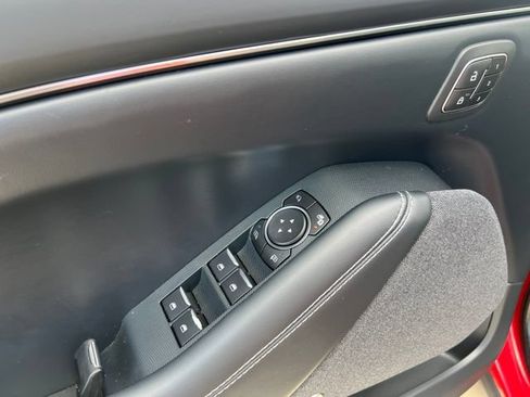 Used 2021 Ford Mustang Mach-E Premium RWD image 13