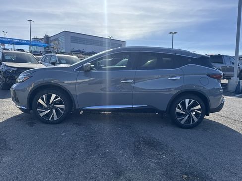 Used 2023 Nissan Murano SL w/ Cargo Package image 6