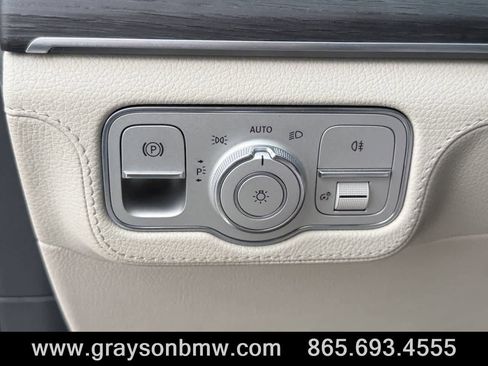 Used 2020 Mercedes-Benz GLE 450 4MATIC image 41