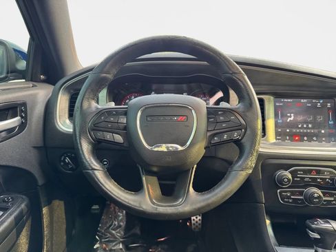 Used 2018 Dodge Charger R/T RWD image 16