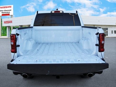 Used 2025 RAM 1500 Laramie image 32