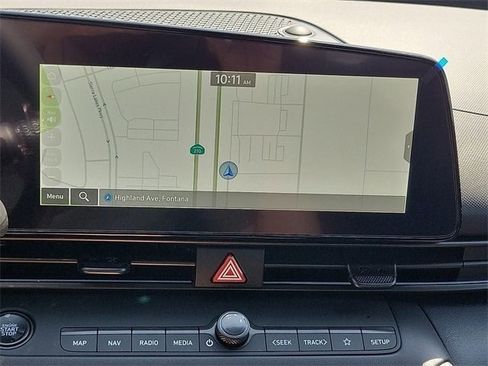 New 2025 Hyundai Elantra SEL image 8