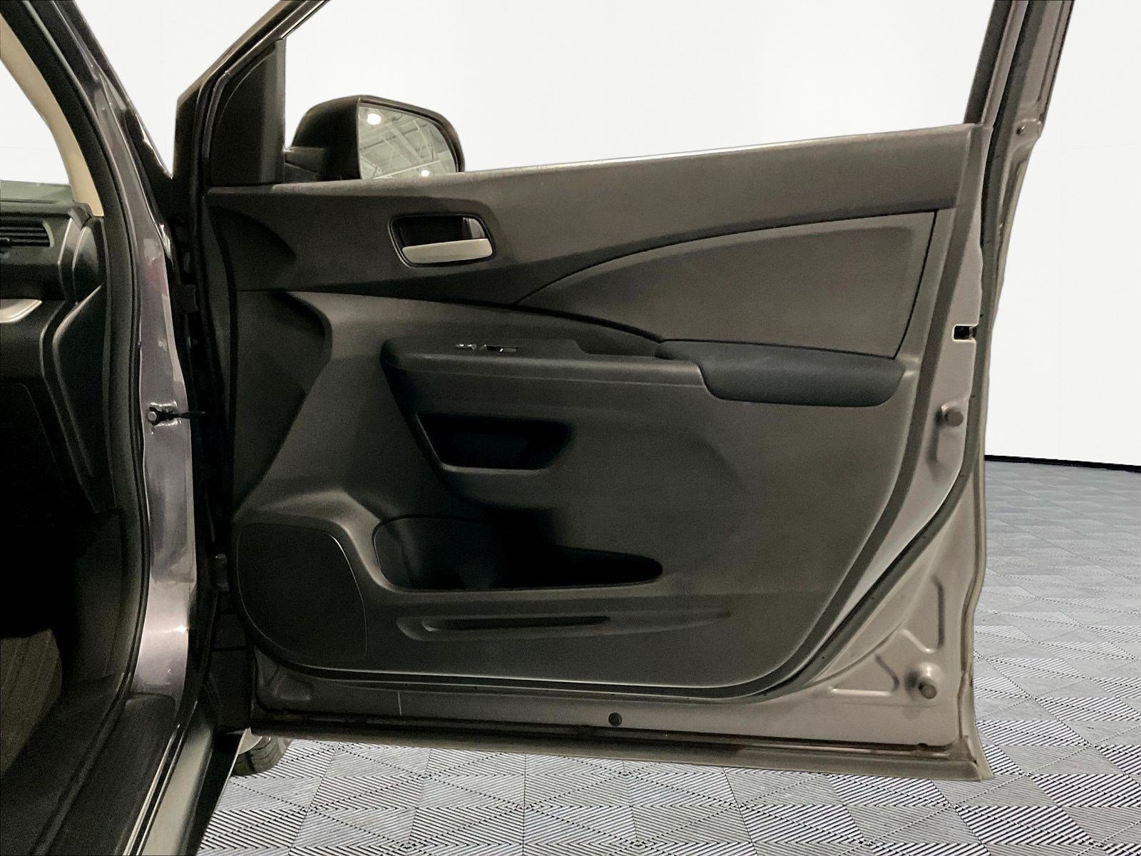 Used 2016 Honda CR-V LX image 27