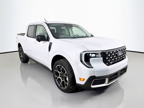 New 2026 Ford Maverick Lariat image 1